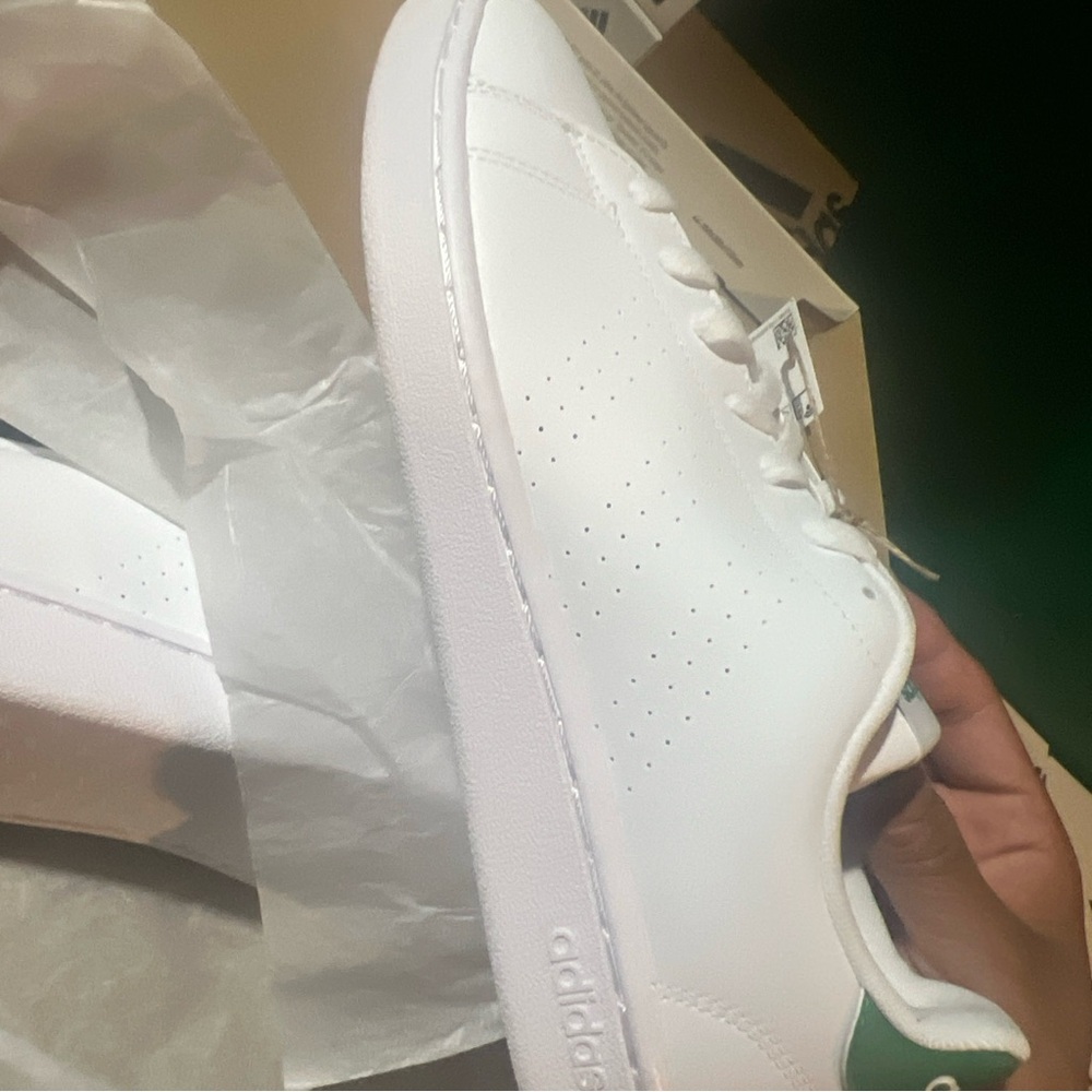 Adidas sneakers life style shoes